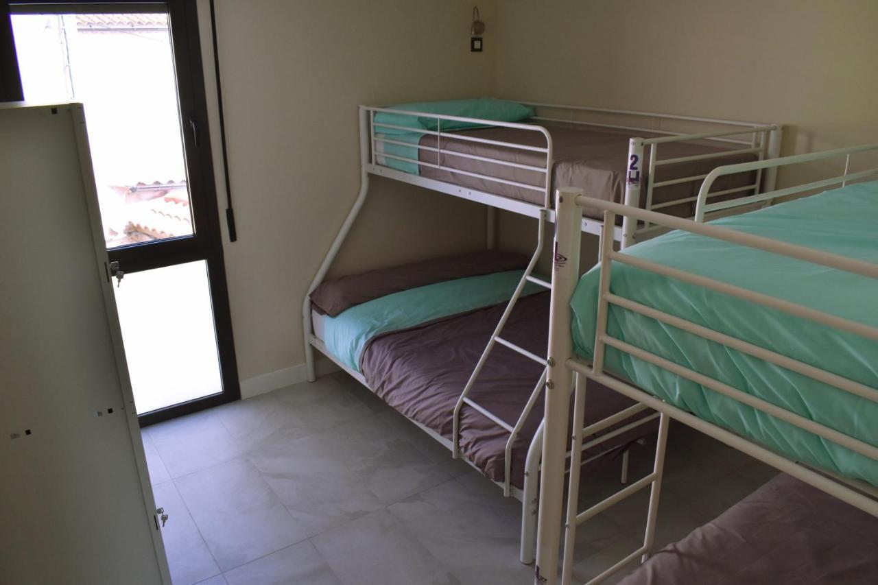 Albergue Hosting Duero Pesquera de Duero Kültér fotó